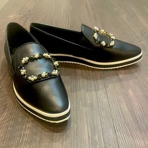 Karl Lagerfeld Paris loafers. Black/white with embellishment detail. Size 9M/40B